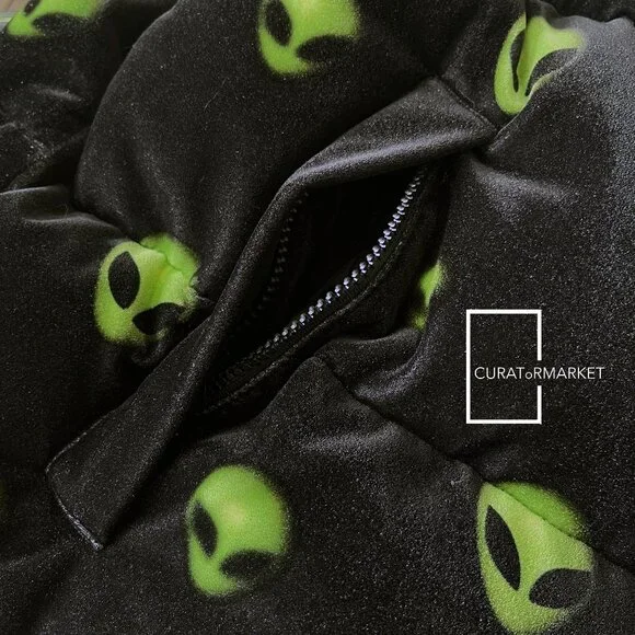Vetements: RARE Space Alien Head Velvet Down Padded Puffer Jacket FW22 - Picture 13 of 16